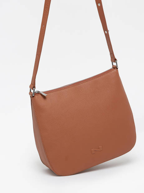 Schoudertas Lou Leder Nathan baume Bruin egee 5 ander zicht 2